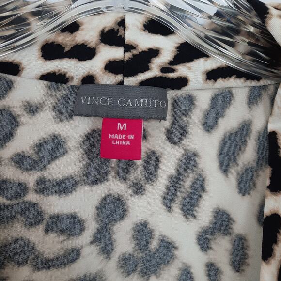 Vince Camuto Leopard Print V-Neck Top - Picture 7 of 9